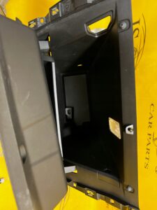 SCHOWEK PASAŻERA RENAULT CLIO V 5 681082518R