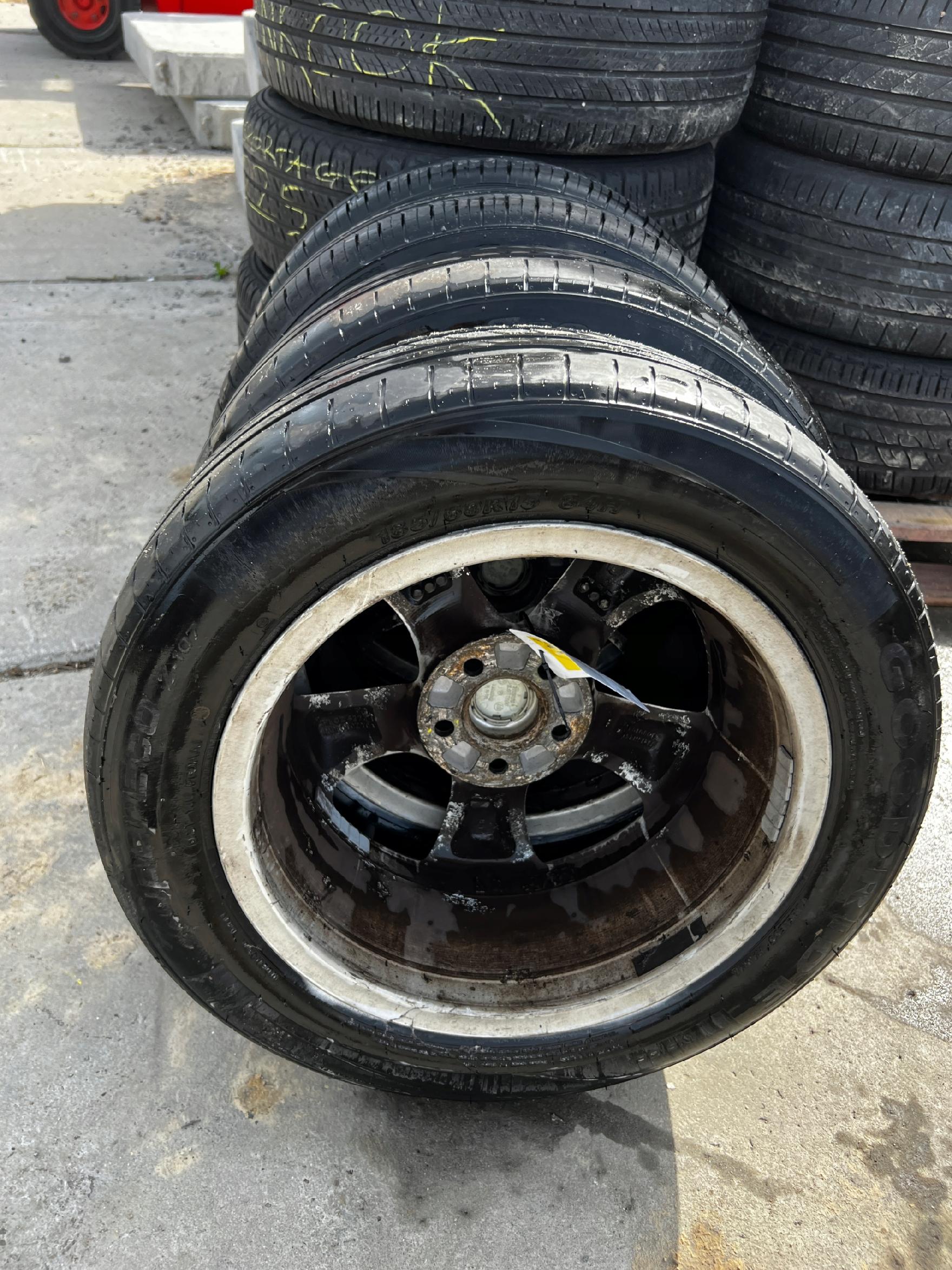 KOŁA FELGI OPONY LETNIE SKODA FABIA II 185/60 R15