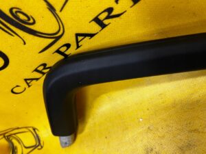 UCHWYT RĄCZKA TUNELU PODŁOKIETNIKA LEWY PORSCHE CAYENNE II 7P5 LIFT 92A