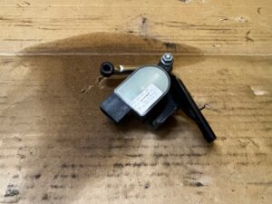 CZUJNIK POZIOMOWANIA ŚWIATEŁ PRZÓD LEWY PORSCHE PANAMERA 970 I LIFT