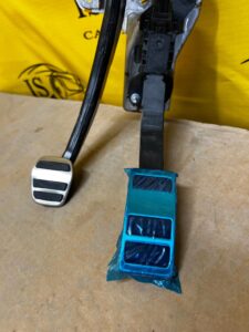 PEDAŁY GAZ HAMULEC FORD KUGA ESCAPE MK3