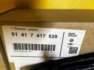 PODŁOKIETNIK DRZWI PRZÓD LEWY SKÓRA CZARNY BMW X1 F48 NOWY OEM