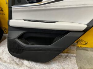 BOCZEK TAPICERKA DRZWI PRAWY TYŁ RENAULT ESPACE VI EU