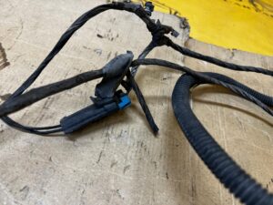 WIĄZKA INSTALACJA ZDERZAKA TYŁ TYLNEGO CHEVROLET CORVETTE C5 97-04