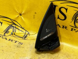 OSŁONA TRÓJKĄT GŁOŚNIK HARMAN KARDON PRAWY BMW F22