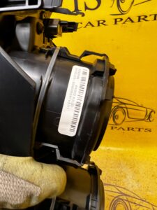 OSŁONA RAMKA TUNELU UCHWYT NA KUBKI CUPHOLDER FORD ESCAPE MK4