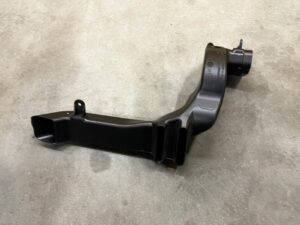 KANAŁ TUNEL PRZEWÓD POWIETRZA LAND ROVER DISCOVERY 5 V L462