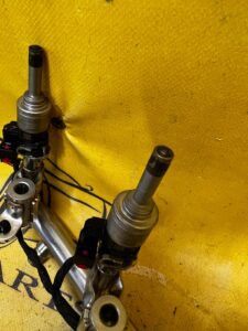 LISTWA WTRYSKOWA WTRYSKI FORD ESCAPE MK4 1.5 EB