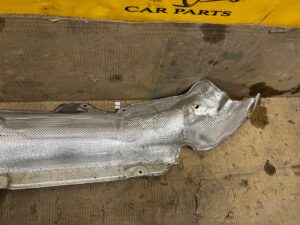 OSŁONA PŁYTA TERMICZNA PRAWA BMW 5 G30