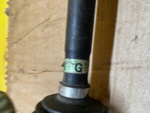 PÓŁOŚ PRZÓD PRZEDNIA PRAWY PRAWA NISSAN X-TRAIL T32 G