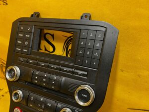 PANEL KLIMATYZACJI RADIA PRZYCISK START STOP FORD MUSTANG VI USA