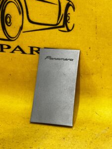 OSŁONA ZAŚLEPKA KLAPKA TUNELU KONSOLI ŚRDKOWEJ PORSCHE PANAMERA 970 I LIFT