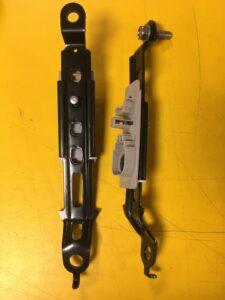 SUWAK REGULACJI PASÓW BEZPIECZEŃSTWA X-TRAIL T32