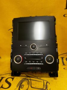 PANEL WYŚWIETLACZ NAWIGACJI KLIMATYZACJI RENAULT MEGANE IV HB