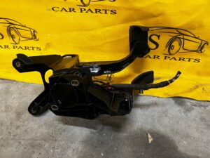 KOMPLET PEDAŁY GAZ POTENCJOMETR HAMULEC AUTOMAT VOLKSWAGEN GOLF VIII GTE