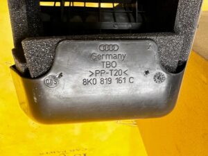 2 X KRATKA WENTYLACYJNA DEKOMPRESYJNA TYŁ PORSCHE MACAN 95B