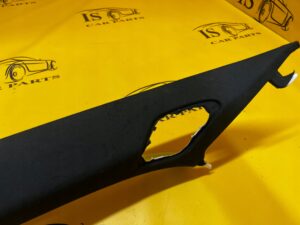 POSZYCIE OSŁONA OBUDOWA SŁUPKA PRZÓD A LEWA LEWY AUDI SQ7 Q7 4M0