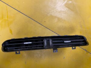 ŚRODKOWA KRATKA NAWIEWU KRATKI JAGUAR XF X260 EURO