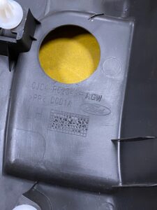 LEWA OSŁONA NAROŻNIK PROGU PRZÓD FORD KUGA MK2