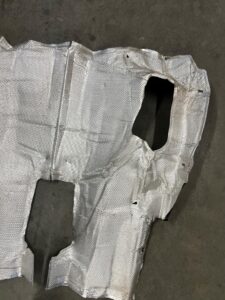 PŁYTA OSŁONA TERMICZNA WYGŁUSZENIE TUNELU ŚRODKOWEGO PORSCHE MACAN 95B