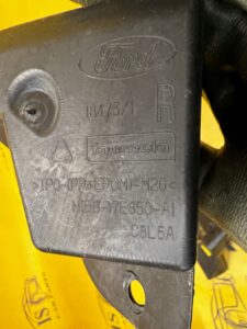 KOMPLET ŚLIZG MOCOWANIE WSPORNIK ZDERZAKA TYŁ PRAWY LEWY FORD FIESTA MK8