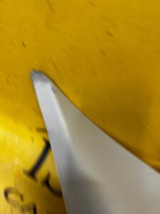 OSŁONA POSZYCIE SŁUPKA A PRAWA LR RANGE ROVER EVOQUE II L551