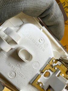 OŚWIETLENIE WNĘTRZA LAMPKA KABINY DACIA DOKKER LODGY RENAULT MASTER III