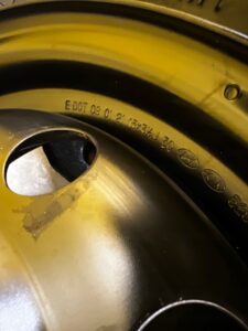 ZESTAW NAPRAWCZY KOŁO ZAPASOWE DOJAZDOWE KIA PICANTO III 115/70 R15