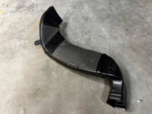 WLOT DOLOT KANAŁ POWIETRZA TYŁ PRAWY PORSCHE PANAMERA 970 I LIFT