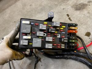 WIĄZKA INSTALACJA DESKI ROZDZIELCZEJ KONSOLI CHEVROLET CORVETTE C5 97-04