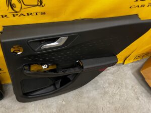 TAPICERKA BOCZEK DRZWI TYŁ PRAWY FORD KUGA MK3 ST-LINE