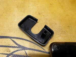 2 X OSŁONA OBUDOWA ZAŚLEPKA OSŁONY PRZECIWSŁONECZNEJ MERCEDES CLS W218