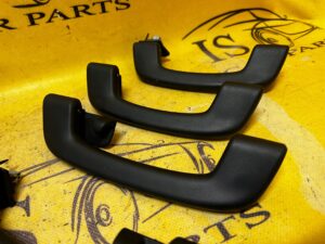 KOMPLET UCHWYTY PODSUFITKI CZARNE BMW 5 G30