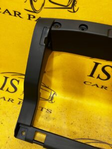 RAMKA OSŁONA MOCOWANIE SCHOWKA DESKI FORD ESCAPE MK4 1.5 EB