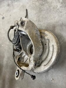 PIASTA ZWROTNICA ZACISK TYŁ LEWY RANGE ROVER EVOQUE L538 2.0 B