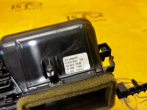 KANAŁ TUNEL NAWIEWU POWIETRZA WNĘTRZA DESKI KONSOLI MERCEDES CLS W218