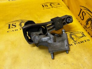 ŁAPA PODUSZKA WSPORNIK MOCOWANIE SILNIKA VOLVO XC90 II 2.0 D D4