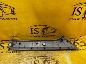 OSŁONA POSZYCIE SŁUPKA A PRZÓD LEWE LEWEGO TOYOTA HILUX VIII 8