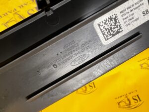 OSŁONA ZAŚLEPKA DESKI KONSOLI FORD BRONCO 21-