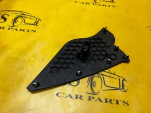 OSŁONA ZAŚLEPKA PLASTIK DESKI KONSOLI PRAWY PRAWA VOLKSWAGEN GOLF VIII