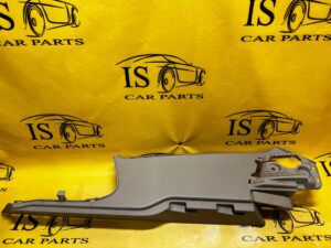 BOCZEK BAGAŻNIKA LEWY RANGE ROVER VOGUE L405