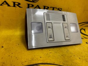 LAMPKA PODSUFITKI OŚWIETLENIE KABINY PRZÓD PRZEDNIA SKODA SCALA VW