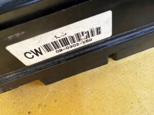 SKRZYNKA PUSZKA BEZPIECZNIKÓW CHEVROLET CORVETTE C5 97-04