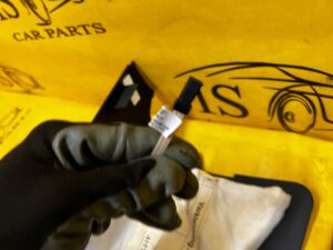 PLASTIK OSŁONA PROGU SŁUPKA A PRZÓD PRAWA PRAWY AUDI A8 D4 4H
