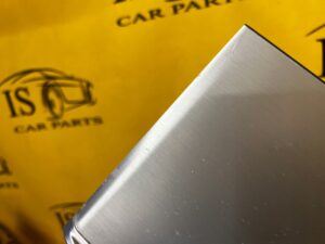 DEKOR POKRYWA SCHOWKA TUNELU ŚRODKOWEGO BMW 5 G30