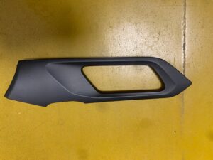 PRAWY PRZ RAMKA OSŁONA KLAMKI DRZWI PEUGEOT 508 II