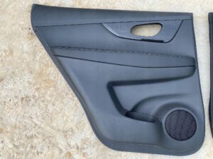 TAPICERKA DRZWI LEWY TYŁ NISSAN X-TRAIL T32