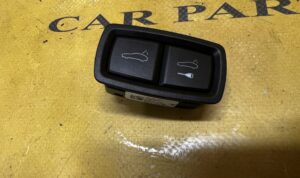PRZYCISK PRZEŁĄCZNIK OTWIERANIA KLAPY TYŁ BAGAŻNIKA PORSCHE MACAN 95B
