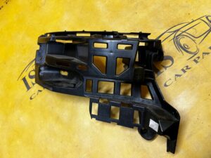 ŚLIZG MOCOWANIE WSPORNIK ZDERZAKA TYŁ LEWY PORSCHE MACAN 95B