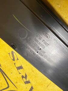 PLASTIK OSŁONA LISTWA DACHU LEWA FORD BRONCO 21-